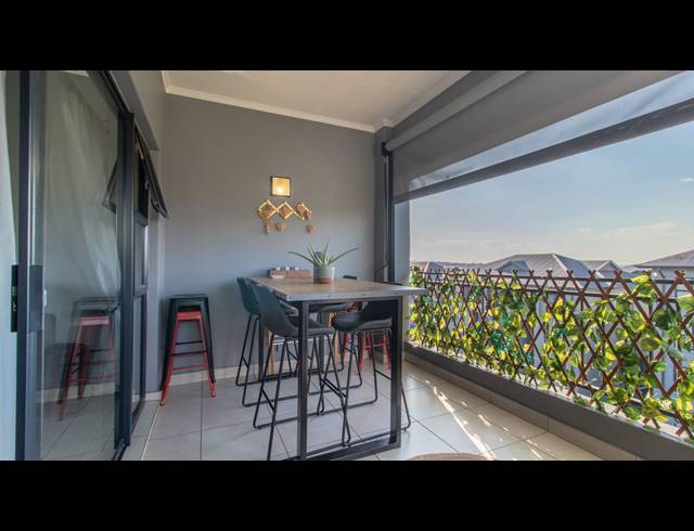 1 BEDROOM APARTMENT FOR SALE IN MODDERFONTEIN